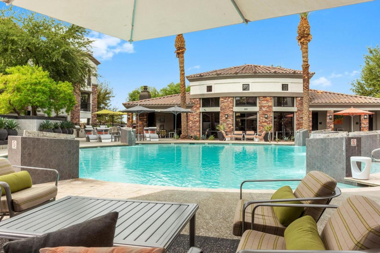 Cozysuites Glendale By The Stadium With Pool 05 Ngoại thất bức ảnh
